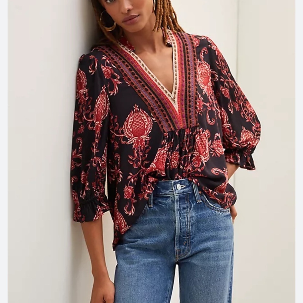 BLANK London (Anthropologie) M EUC V-Neck Blouse - Black and Red Floral- boho